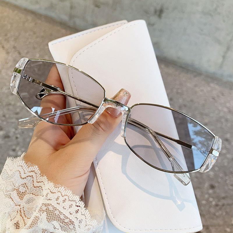Women's Polarized Retro -Eye Fashion Glasses - Narrow Frame Round\u002Foval face Glasses, Brown\u002FBlack Tortoiseshell-like for Square & Round Faces, Small Eyewear for Sensitive Eyes (No Included)