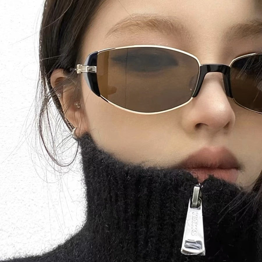 Women's Polarized Retro -Eye Fashion Glasses - Narrow Frame Round\u002Foval face Glasses, Brown\u002FBlack Tortoiseshell-like for Square & Round Faces, Small Eyewear for Sensitive Eyes (No Included)
